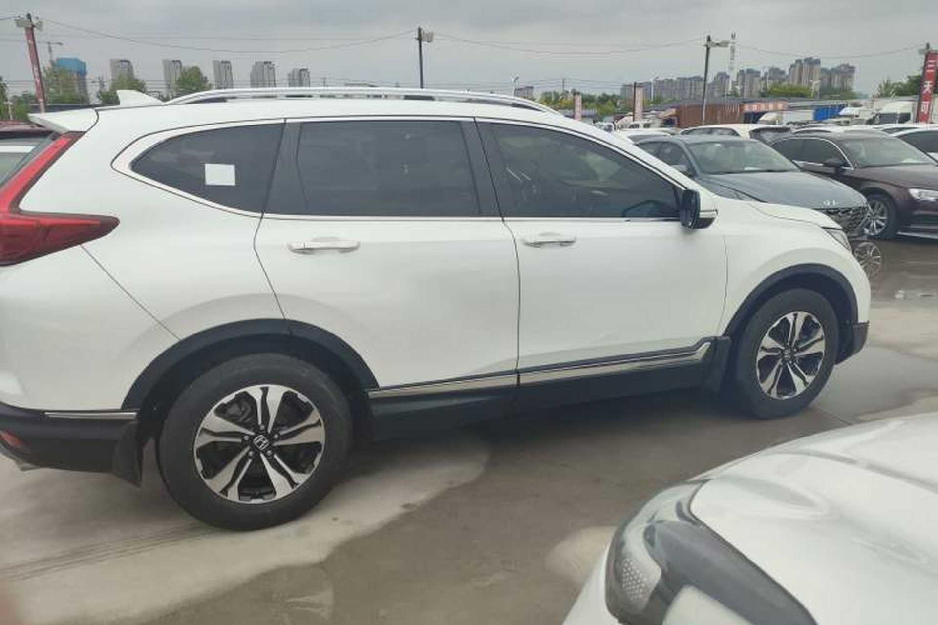 Used Honda CR-V 2017 240TURBO CVT Front-Wheel Drive Fashion Edition Exterior 2