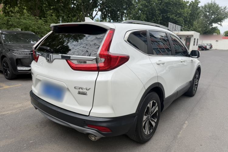 Used Honda CR-V 2017 240TURBO CVT 2WD Comfort Version Exterior 2