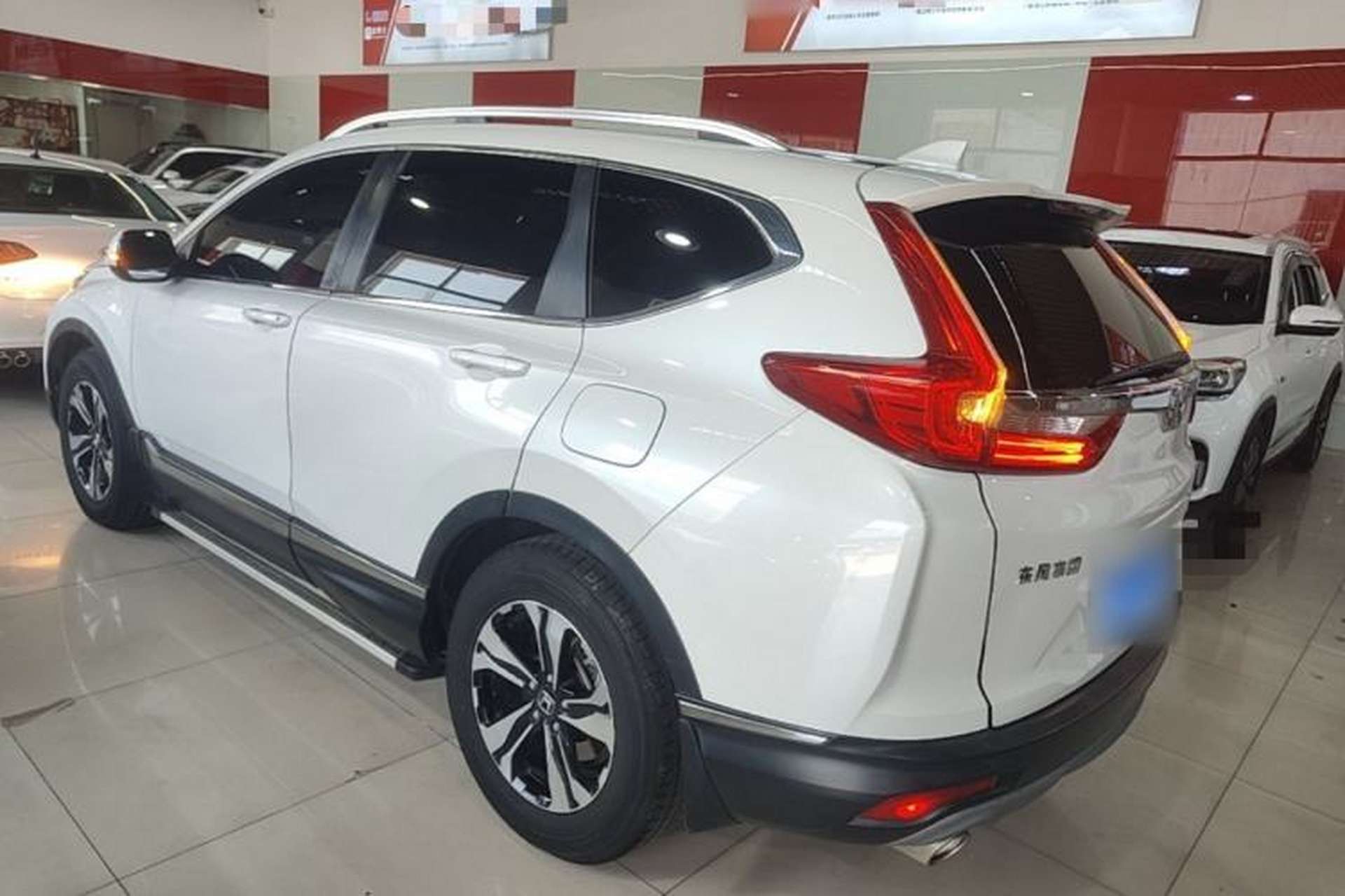 Used Honda CR-V 2017 240TURBO CVT Front-Wheel Drive Fashion Edition Exterior 2