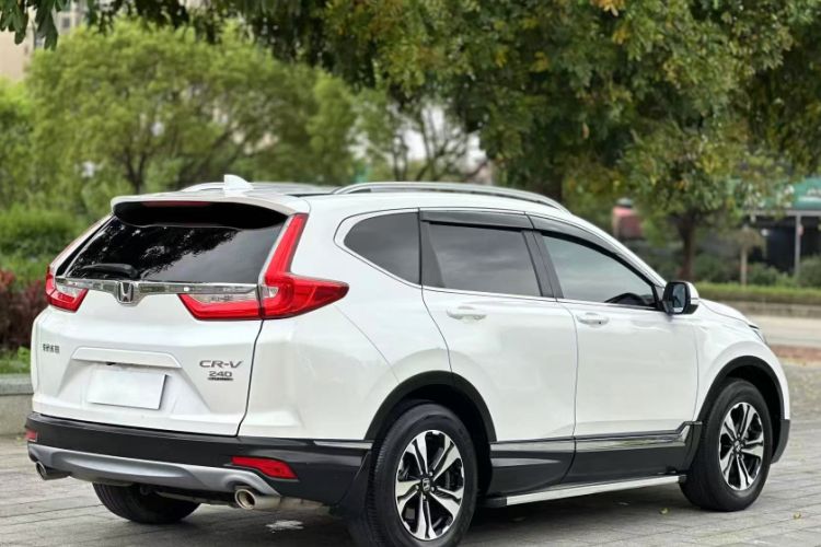 Used Honda CR-V 2017 240TURBO CVT Front-Wheel Drive Fashion Edition Exterior 2