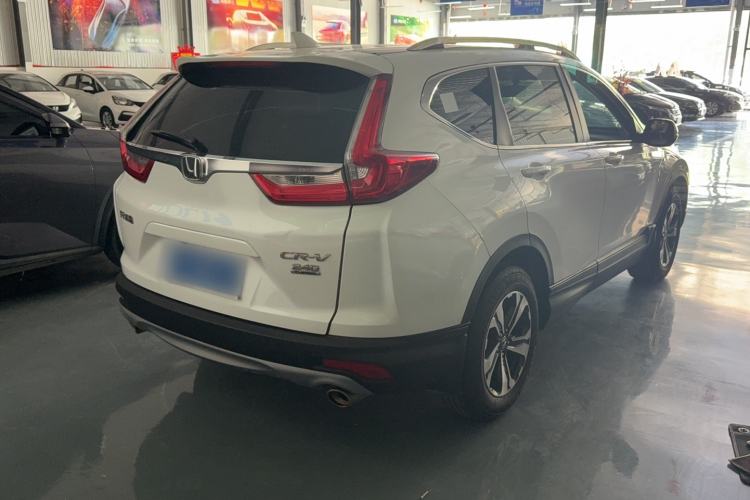 Used Honda CR-V 2017 240TURBO CVT 2WD Comfort Version Exterior 3
