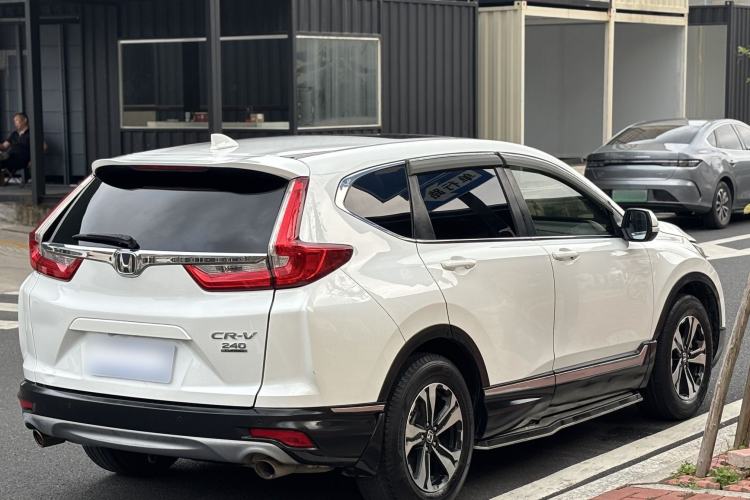 Used Honda CR-V 2017 240TURBO CVT Front-Wheel Drive Fashion Edition Exterior 3