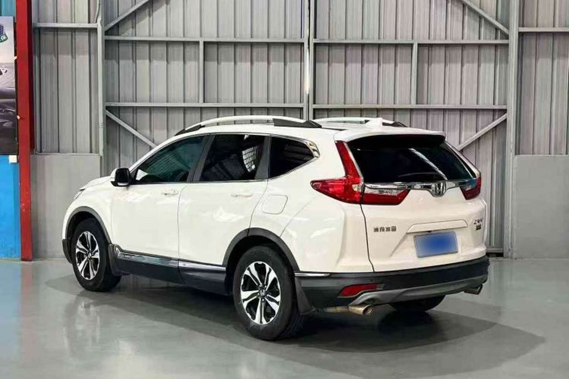 Used Honda CR-V 2017 240TURBO CVT Front-Wheel Drive Fashion Edition Exterior 4