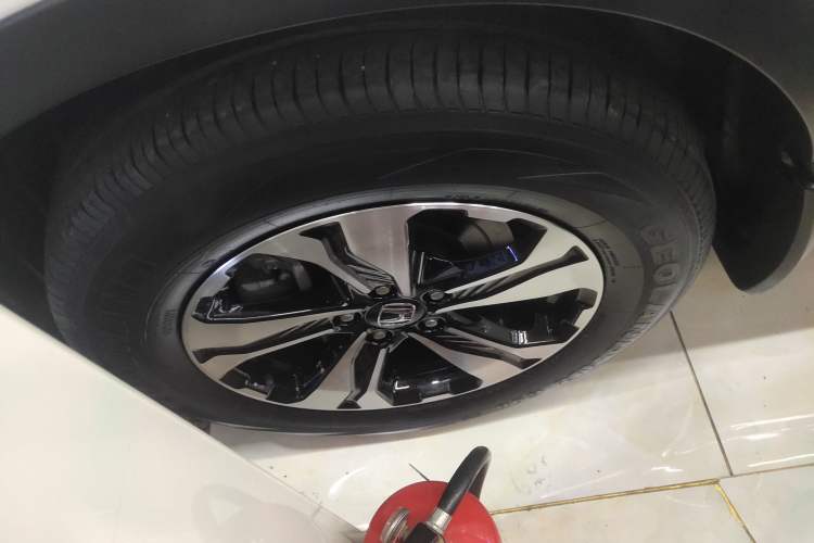 Used Honda CR-V 2017 240TURBO CVT Front-Wheel Drive Fashion Edition Exterior 4