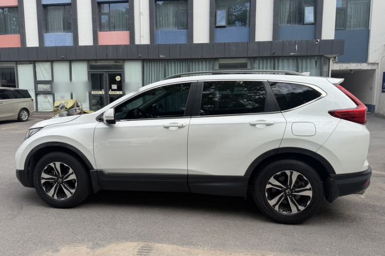 Used Honda CR-V 2017 240TURBO CVT 2WD Comfort Version Exterior 6