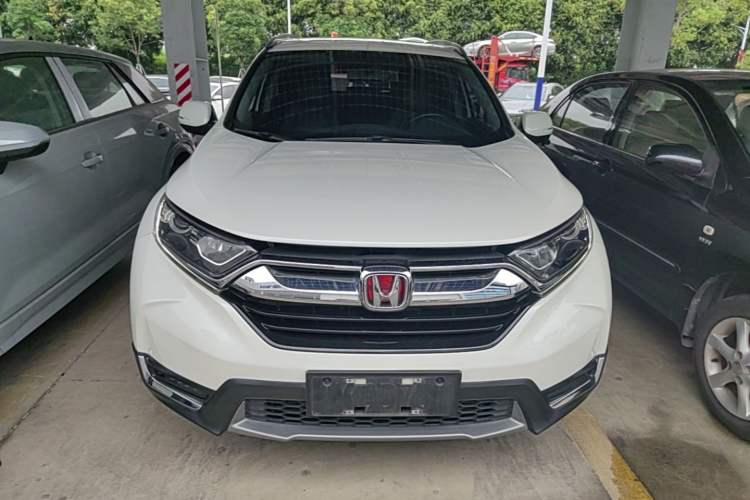 Used Honda CR-V 2017 240TURBO CVT Front-Wheel Drive Fashion Edition Front