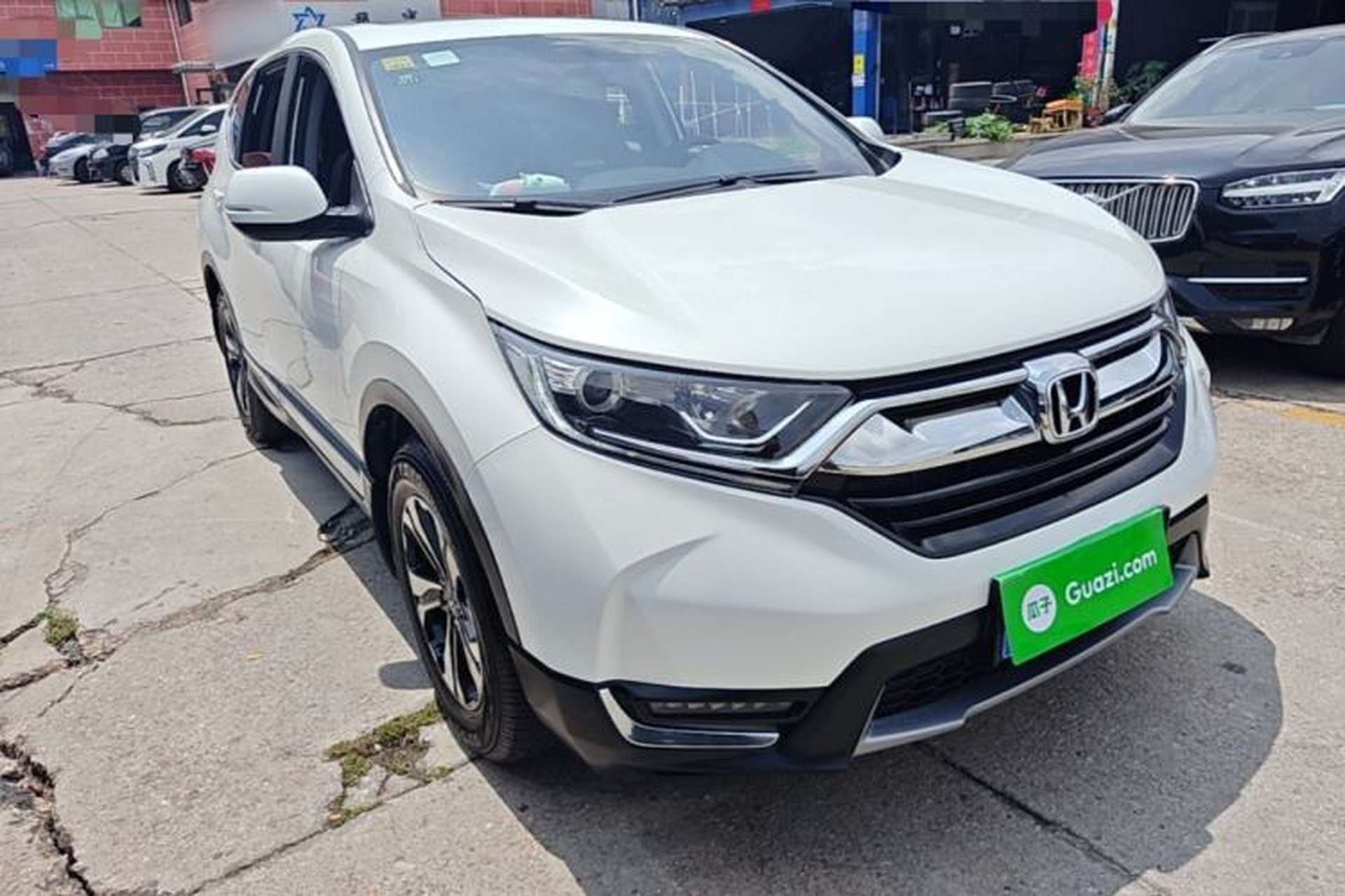Used Honda CR-V 2017 240TURBO CVT Front-Wheel Drive Fashion Edition Front Right 45 Deg