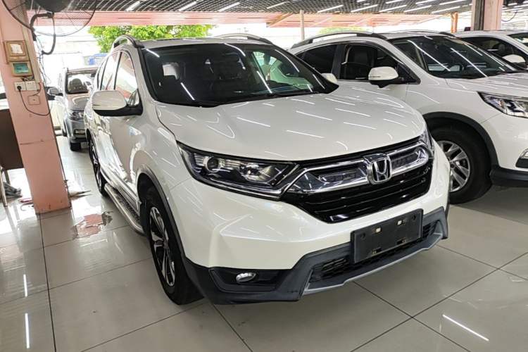 Used Honda CR-V 2017 240TURBO CVT 2WD Comfort Version Front Right 45 Deg
