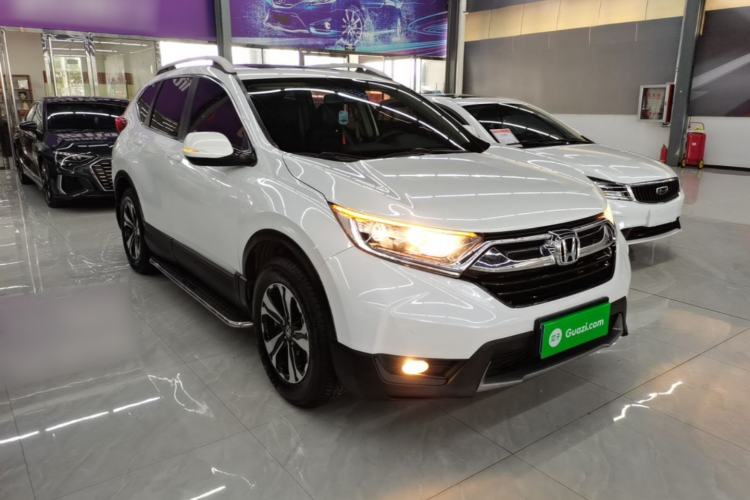 Used Honda CR-V 2017 240TURBO CVT 2WD Comfort Version Front Right 45 Deg