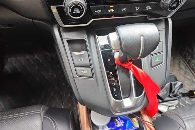 Used Honda CR-V 2017 240TURBO CVT Front-Wheel Drive Fashion Edition Gear Lever