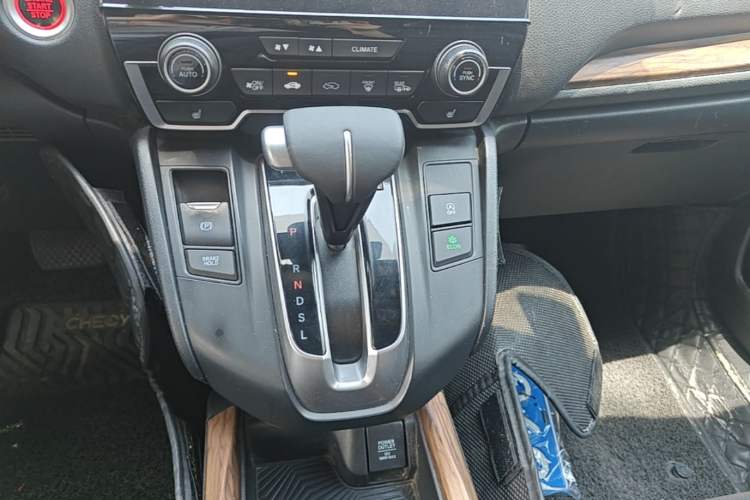 Used Honda CR-V 2017 240TURBO CVT Four-Wheel Drive Luxury Edition Gear Lever