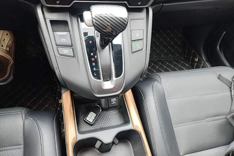 Used Honda CR-V 2017 240TURBO CVT Four-Wheel Drive Luxury Edition Gear Lever