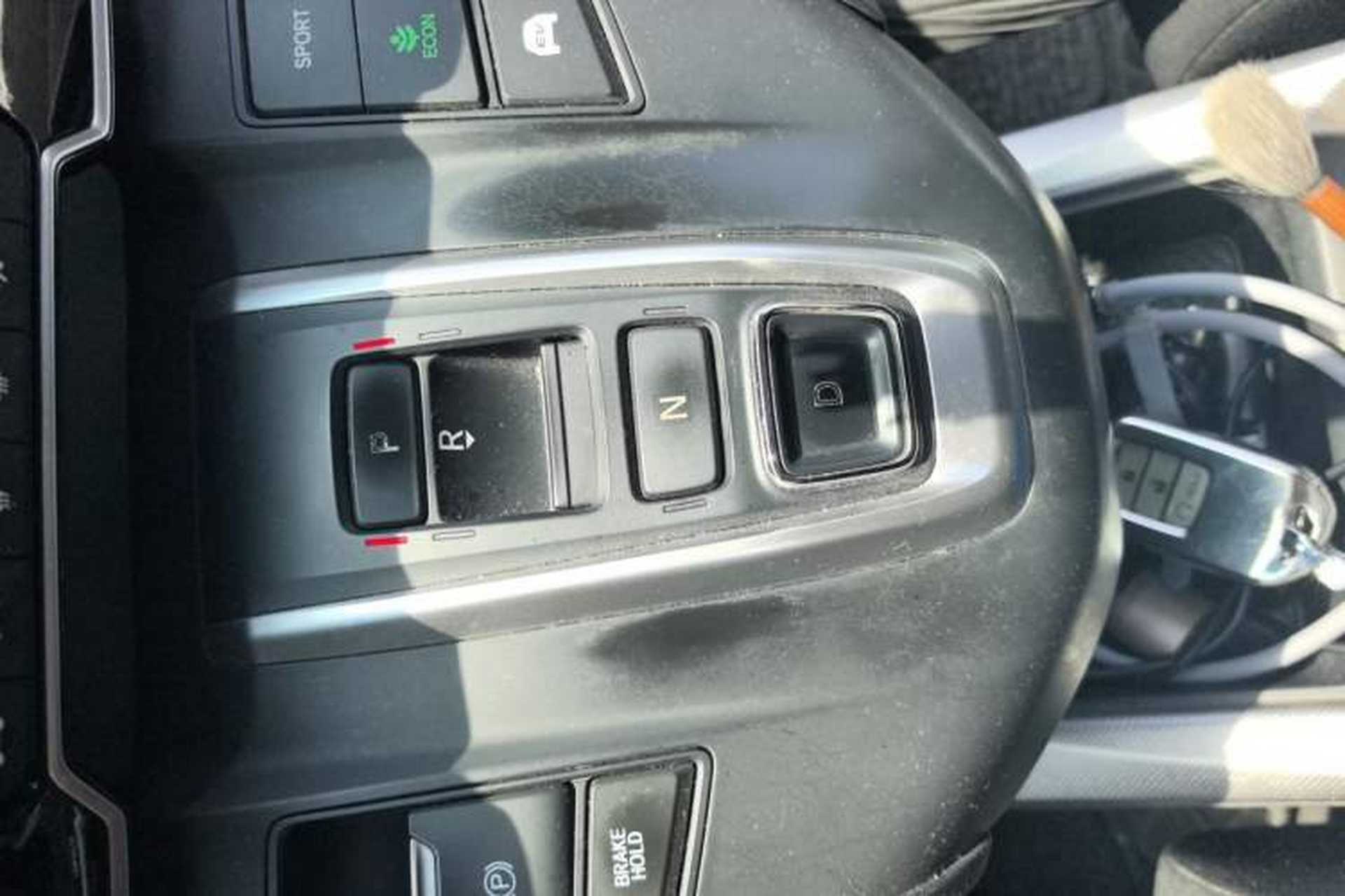 Used Honda CR-V 2017 Hybrid 2.0L Pure Speed Edition Gear Lever