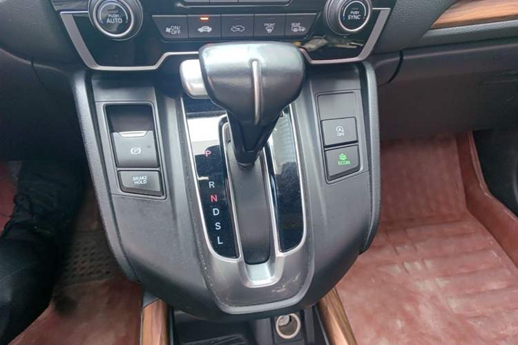 Used Honda CR-V 2017 240TURBO CVT Front-Wheel Drive Fashion Edition Gear Lever