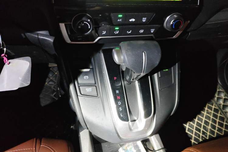 Used Honda CR-V 2017 240TURBO CVT 2WD Comfort Version Gear Lever