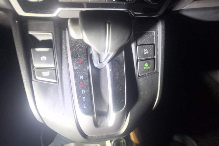 Used Honda CR-V 2017 240TURBO CVT Front-Wheel Drive Fashion Edition Gear Lever