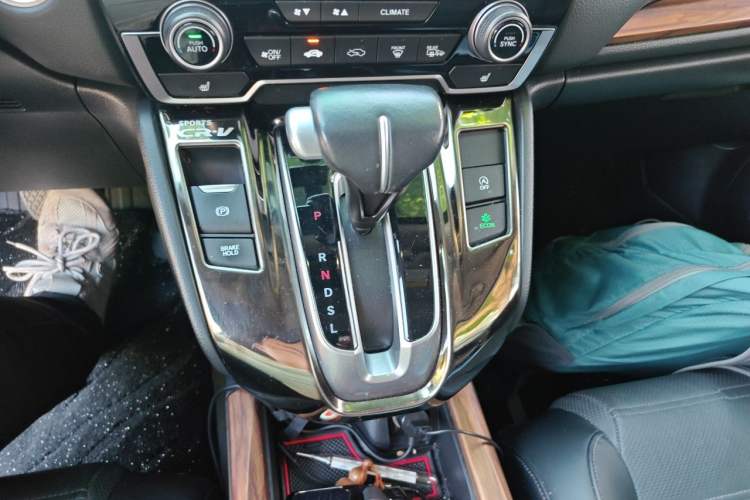 Used Honda CR-V 2017 240TURBO CVT Four-Wheel Drive Luxury Edition Gear Lever