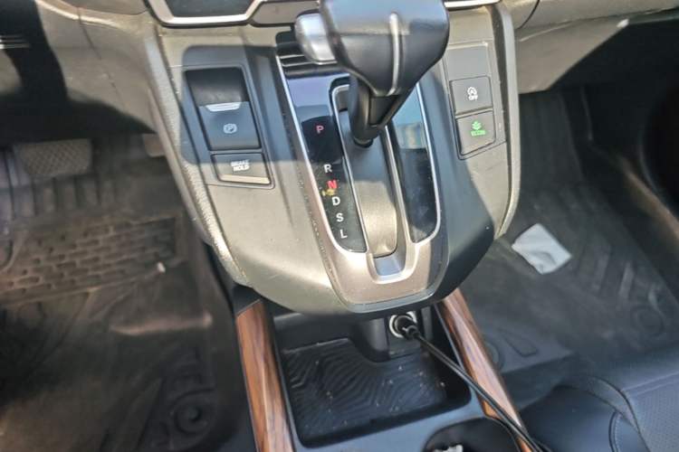 Used Honda CR-V 2017 240TURBO CVT Front-Wheel Drive Fashion Edition Gear Lever