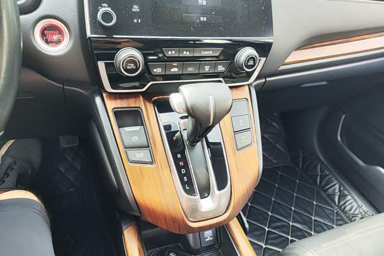 Used Honda CR-V 2017 240TURBO CVT Front-Wheel Drive Fashion Edition Gear Lever