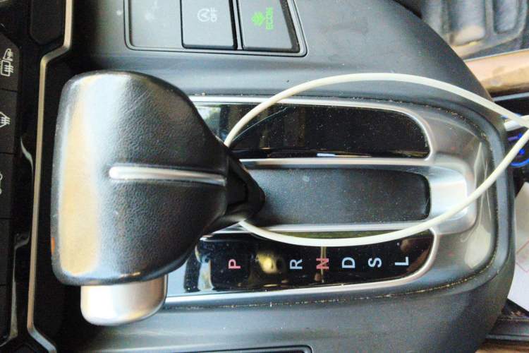Used Honda CR-V 2017 240TURBO CVT Four-Wheel Drive Luxury Edition Gear Lever