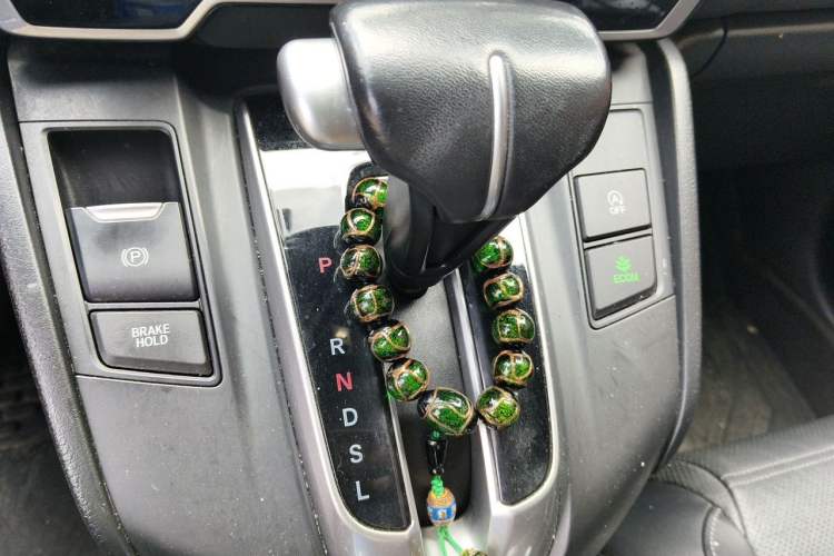 Used Honda CR-V 2017 240TURBO CVT Front-Wheel Drive Fashion Edition Gear Lever