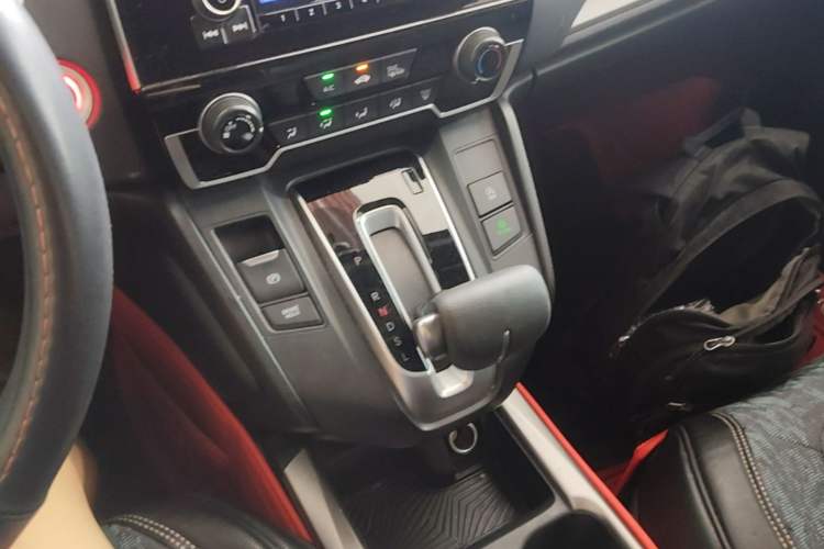 Used Honda CR-V 2017 240TURBO CVT 2WD Urban Edition Gear Lever