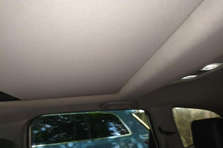 Used Honda CR-V 2017 240TURBO CVT Front-Wheel Drive Fashion Edition Headliner