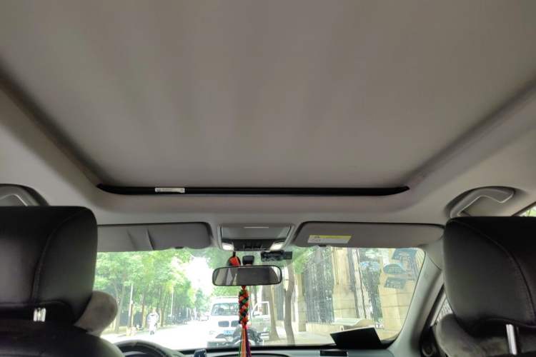 Used Honda CR-V 2017 240TURBO CVT Front-Wheel Drive Fashion Edition Headliner