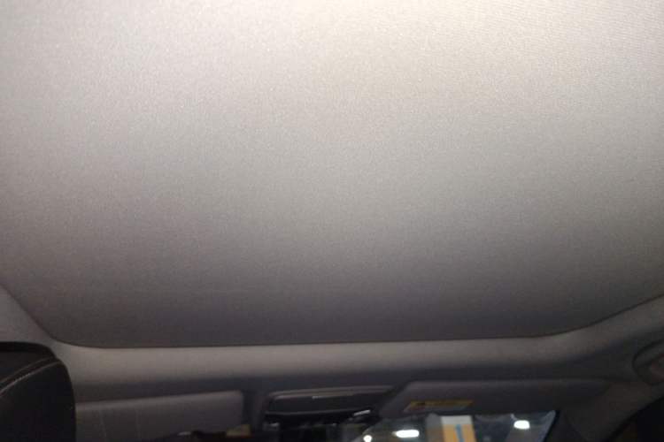 Used Honda CR-V 2017 240TURBO CVT Front-Wheel Drive Fashion Edition Headliner