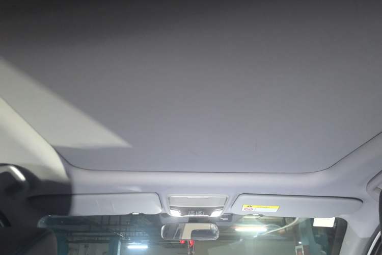 Used Honda CR-V 2017 240TURBO CVT Front-Wheel Drive Fashion Edition Headliner