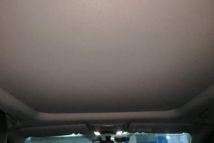 Used Honda CR-V 2017 240TURBO CVT Front-Wheel Drive Fashion Edition Headliner