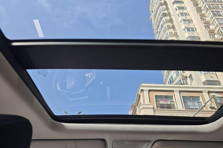 Used Honda CR-V 2017 240TURBO CVT 2WD Urban Edition Headliner