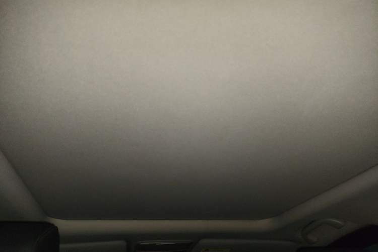 Used Honda CR-V 2017 240TURBO CVT Front-Wheel Drive Fashion Edition Headliner