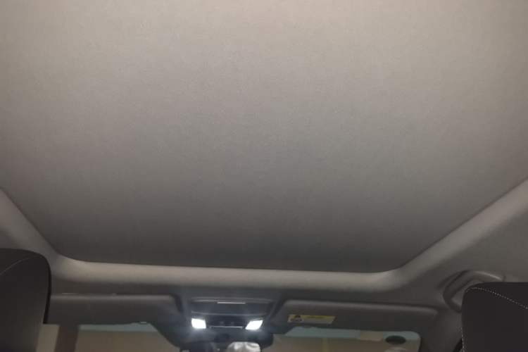 Used Honda CR-V 2017 240TURBO CVT Front-Wheel Drive Fashion Edition Headliner