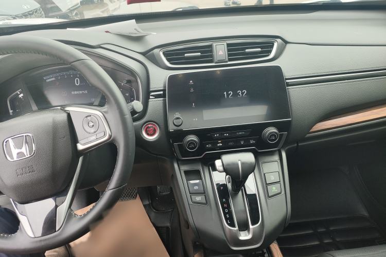 Used Honda CR-V 2017 240TURBO CVT Front-Wheel Drive Fashion Edition Interior 1