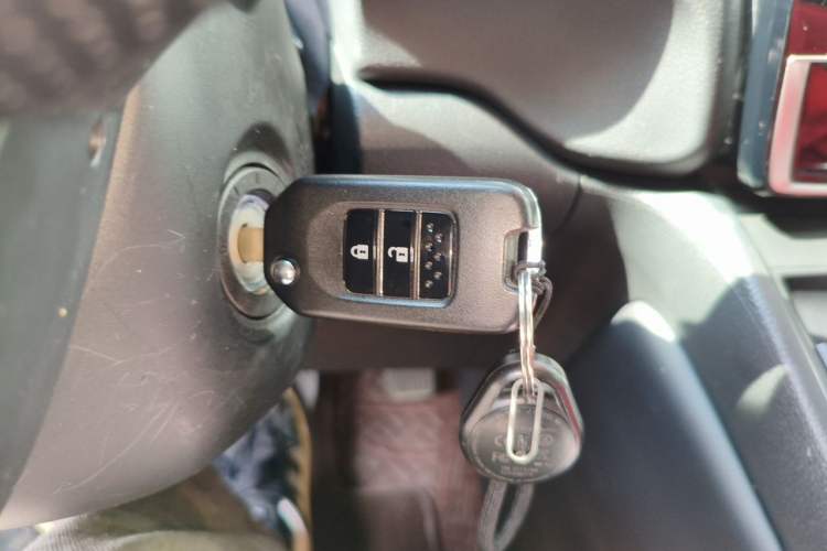Used Honda CR-V 2017 240TURBO CVT 2WD Comfort Version Interior 1