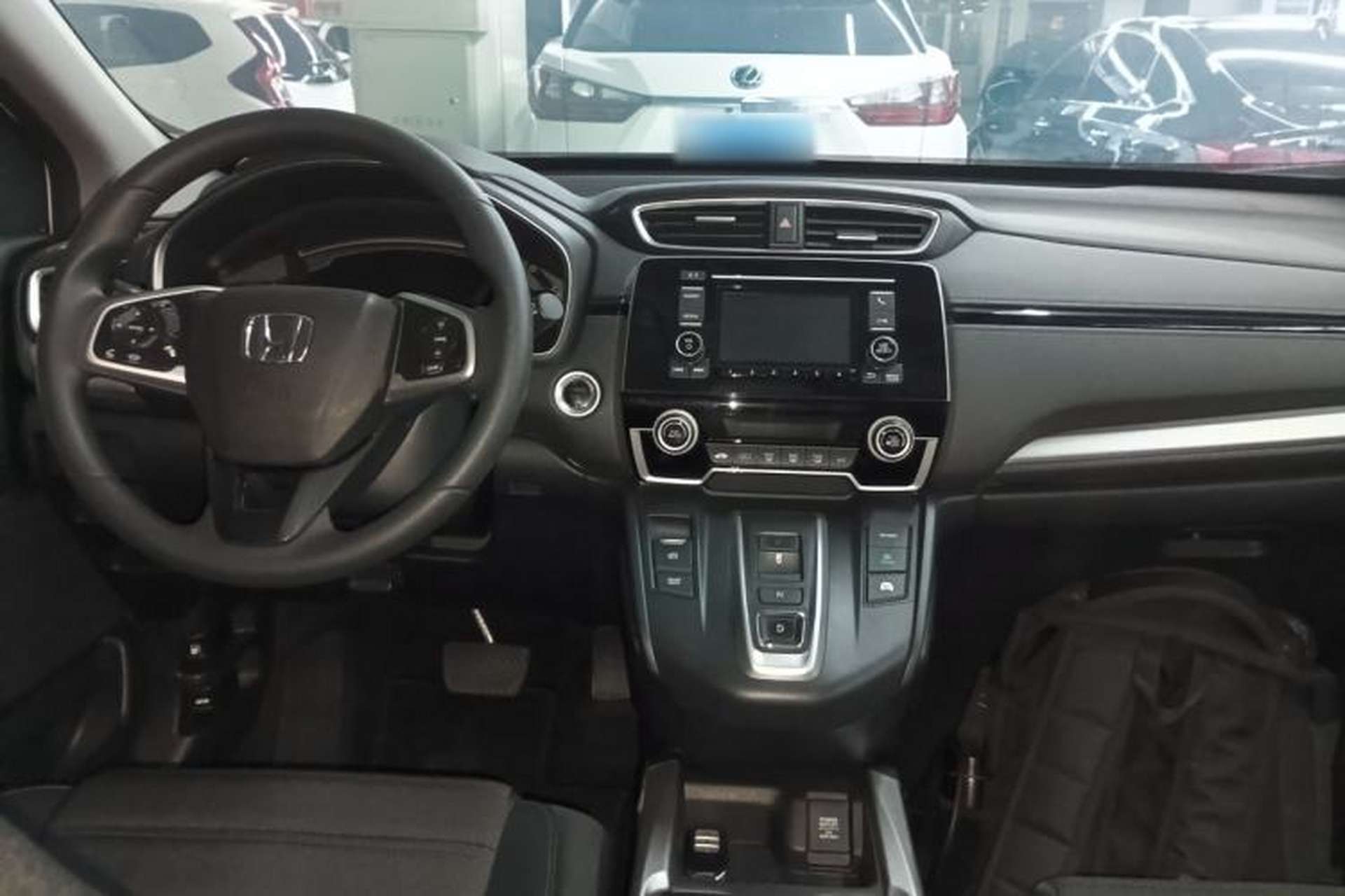 Used Honda CR-V 2017 Hybrid 2.0L Pure Speed Edition Interior 2