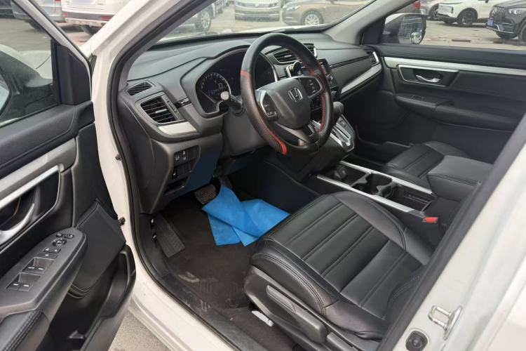 Used Honda CR-V 2017 240TURBO CVT 2WD Urban Edition Interior 2