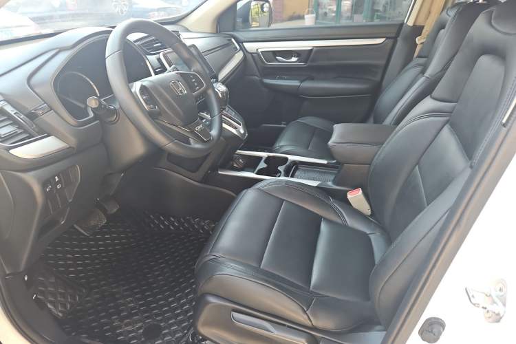 Used Honda CR-V 2017 240TURBO CVT 2WD Comfort Version Interior 2