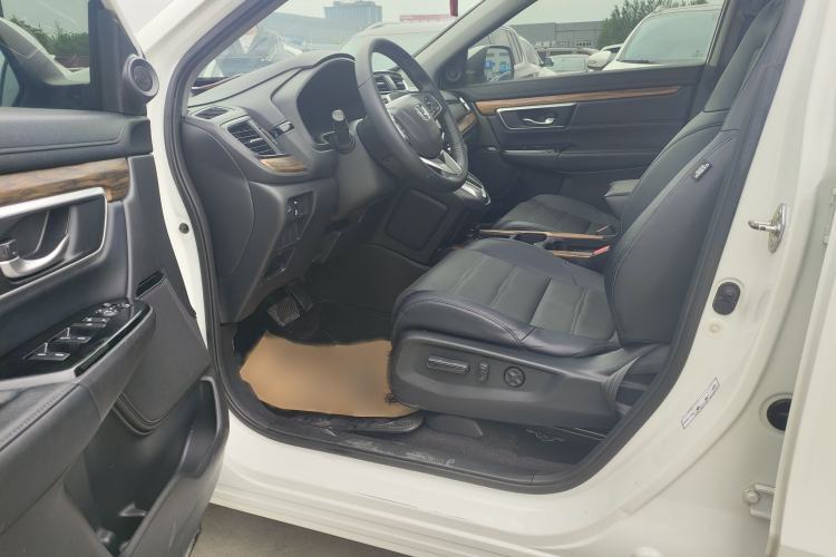 Used Honda CR-V 2017 240TURBO CVT Front-Wheel Drive Fashion Edition Interior 2