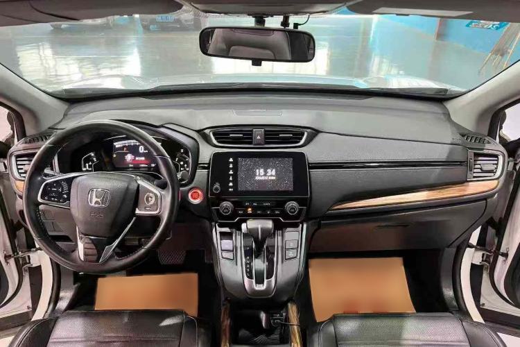 Used Honda CR-V 2017 240TURBO CVT Front-Wheel Drive Fashion Edition Interior 2