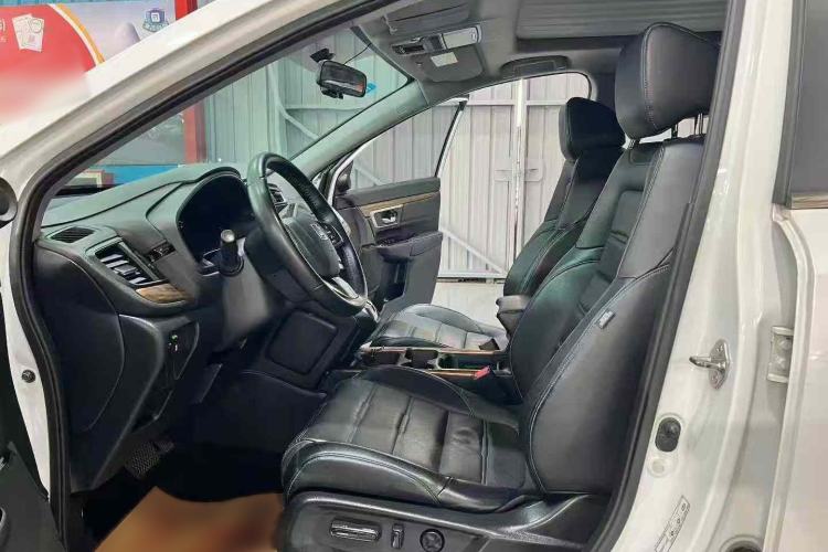 Used Honda CR-V 2017 240TURBO CVT Front-Wheel Drive Fashion Edition Interior 3