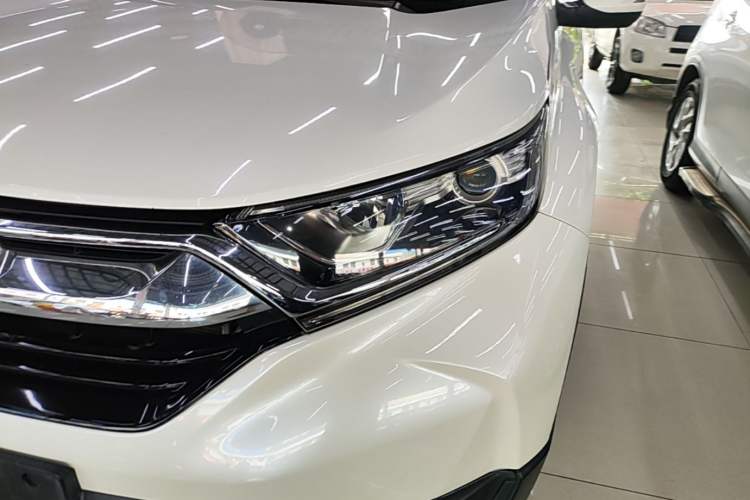 Used Honda CR-V 2017 240TURBO CVT 2WD Comfort Version Left Front Headlight