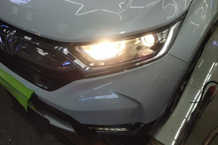 Used Honda CR-V 2017 240TURBO CVT Front-Wheel Drive Fashion Edition Left Front Headlight