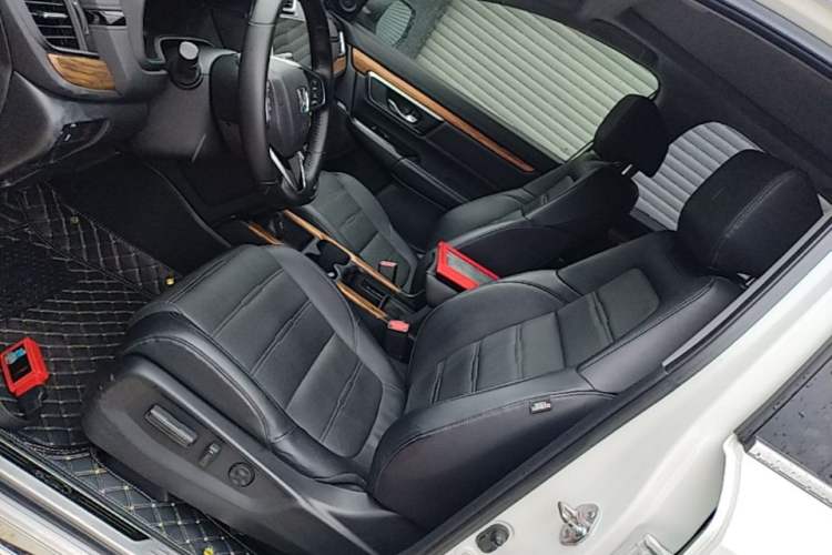 Used Honda CR-V 2017 240TURBO CVT Four-Wheel Drive Luxury Edition Left Front Seat
