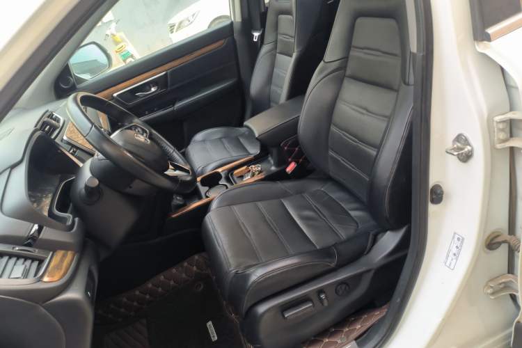 Used Honda CR-V 2017 240TURBO CVT Front-Wheel Drive Fashion Edition Left Front Seat