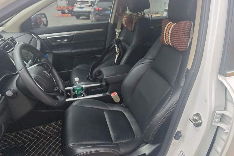 Used Honda CR-V 2017 240TURBO CVT 2WD Comfort Version Left Front Seat