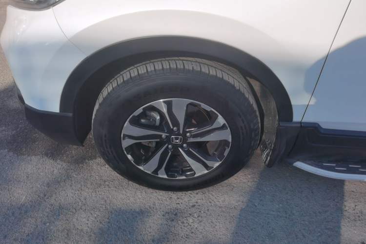 Used Honda CR-V 2017 240TURBO CVT 2WD Urban Edition Left Front Wheel Hub