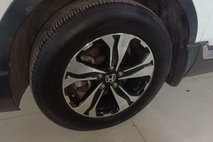 Used Honda CR-V 2017 240TURBO CVT Front-Wheel Drive Fashion Edition Left Front Wheel Hub
