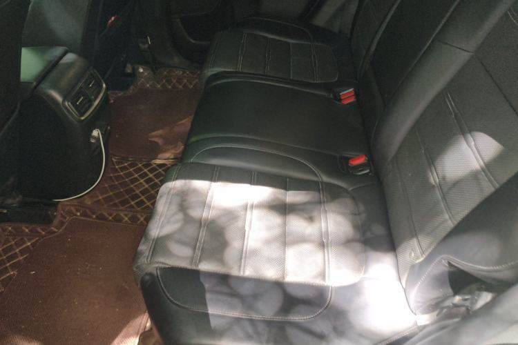 Used Honda CR-V 2017 240TURBO CVT Front-Wheel Drive Fashion Edition Left Rear Seat